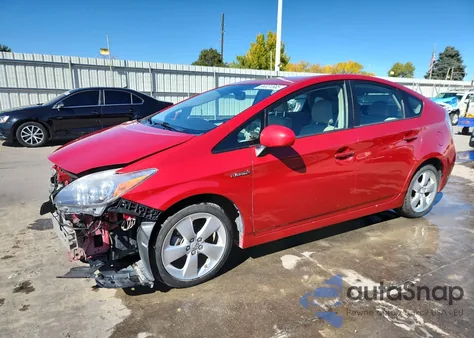 2010 Toyota Prius z USA, uszkodzony, nr VIN JTDKN3DU4A0015210
